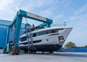 "ماجستي لليخوت" تعزّز حضورها العالمي مع إطلاق ماجستي 100 تراس